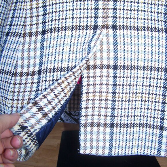 Talbots Tweed Blazer Sz 8P - Picture 5 of 6